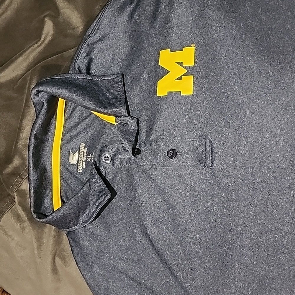 M 🔥 Michigan Polo . Performance ! 🏈